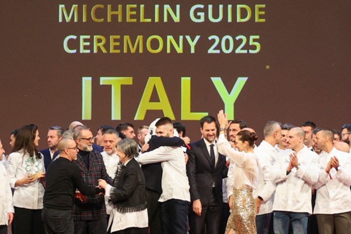 Guida Michelin 2025: i nove nuovi ristoranti stellati in Lombardia Guida Michelin 2025: i nove nuovi ristoranti stellati in Lombardia