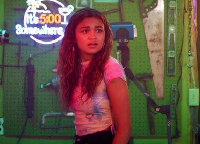 Time Cut: Lo slasher per famiglie di Netflix che gioca con i viaggi nel tempo