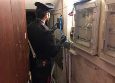 Ladri di case: banda tunisina occupa una casa di un’ente religioso al Pantheon. Trovata coca e hashish