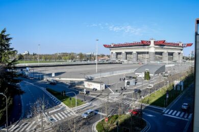 Il ritorno dei parcheggiatori abusivi attorno allo stadio San Siro