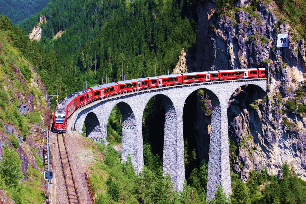 Svizzera chiama Puglia: Natale tra mercatini, treni e San Nicola Svizzera chiama Puglia: Natale tra mercatini, treni e San Nicola