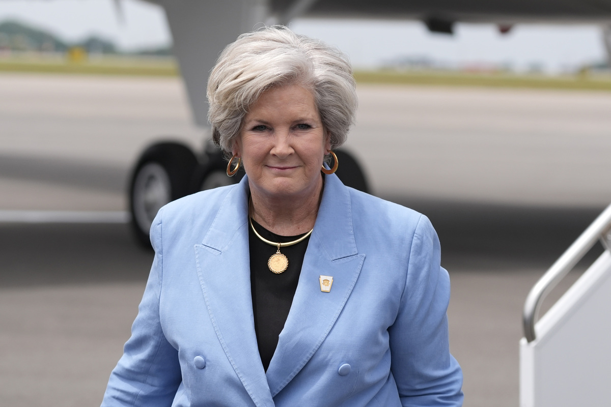 Chi è Susie Wiles, la stratega di ghiaccio di Donald Trump e prima donna capo di gabinetto. Il ritratto della mente dietro la vittoria del presidente Usa Chi è Susie Wiles, la stratega di ghiaccio di Donald Trump e prima donna capo di gabinetto. Il ritratto della mente dietro la vittoria del presidente Usa