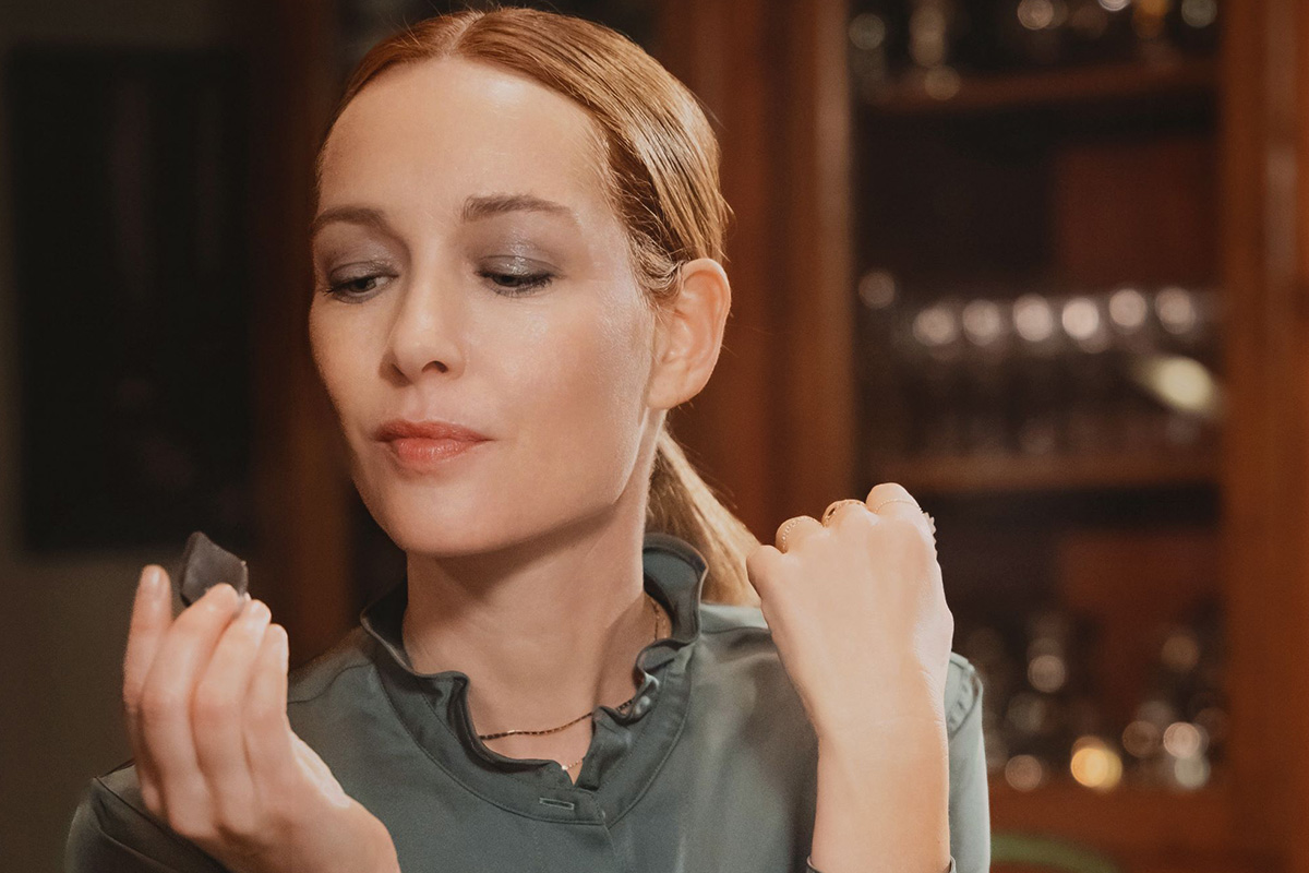 Cristiana Capotondi e “La magia del sapore”, la campagna adv di Romanengo è dolcissima e stellare Cristiana Capotondi e “La magia del sapore”, la campagna adv di Romanengo è dolcissima e stellare