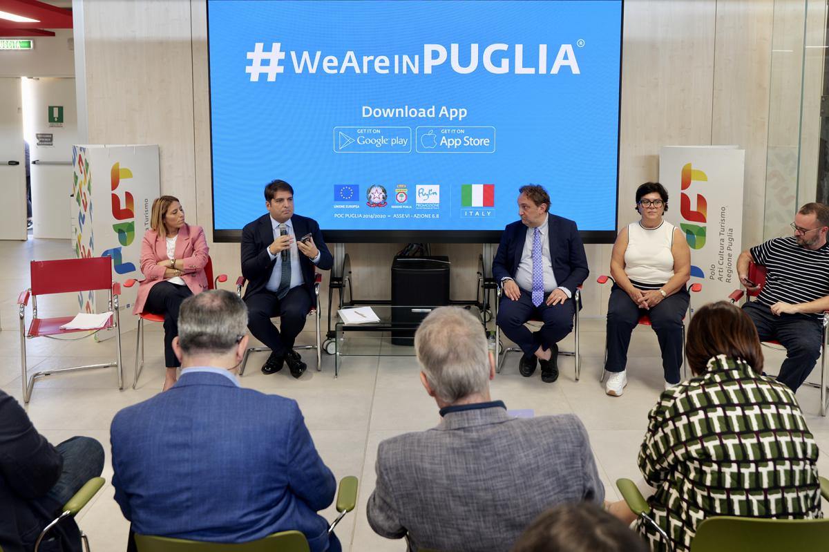 Puglia, Terra di esperienze, suggestioni e nuovi Prodotti Turistici Puglia, Terra di esperienze, suggestioni e nuovi Prodotti Turistici