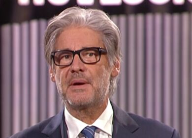 Del Debbio affronta il magistrato “contro il governo” Silvia Albano. Fuoco e fiamme in diretta tv 