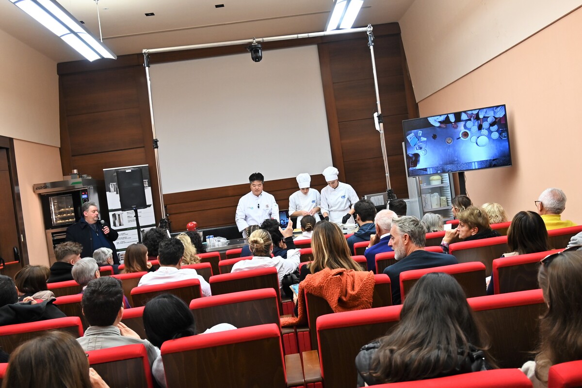 Coppa del Mondo del Panettone 2024 un simbolo che unisce il mondo