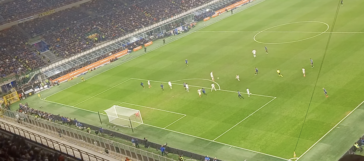 Il gran gol di Chalanoglu in Inter-Napoli | video Il gran gol di Chalanoglu in Inter-Napoli | video