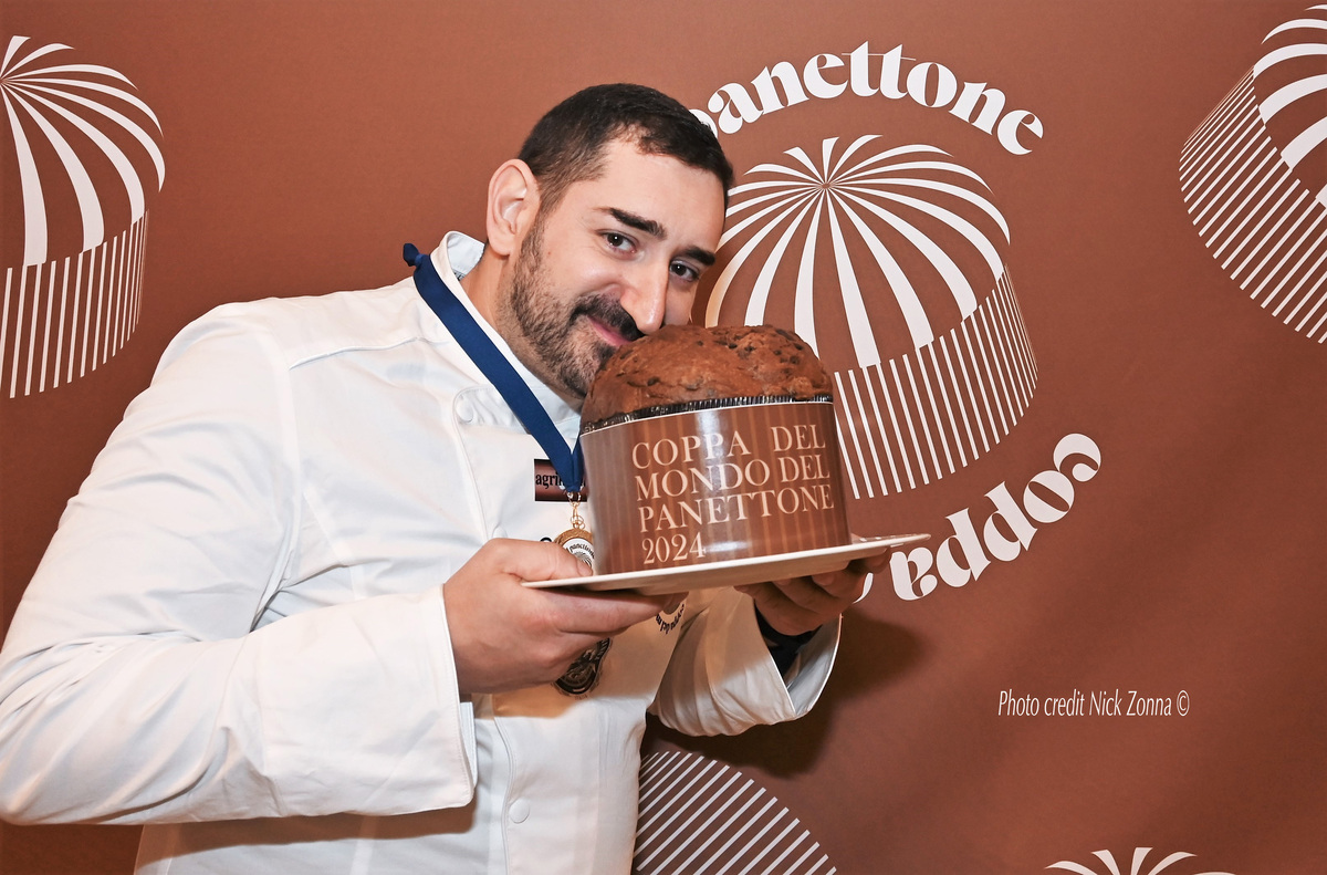 Coppa del Mondo del Panettone 2024 un simbolo che unisce il mondo Coppa del Mondo del Panettone 2024 un simbolo che unisce il mondo