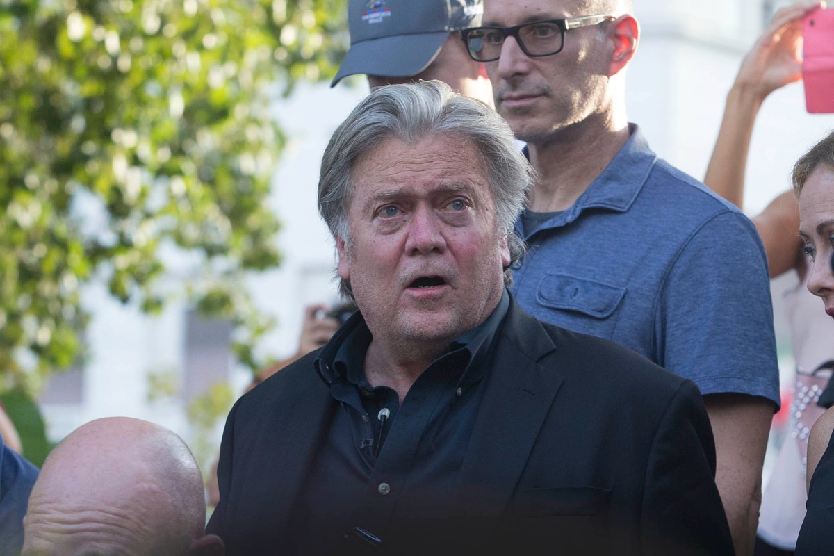 Bannon, il braccio destro di Trump: “Soldi finiti per l’Ucraina. Alla Camera taglieremo i fondi del 100%”