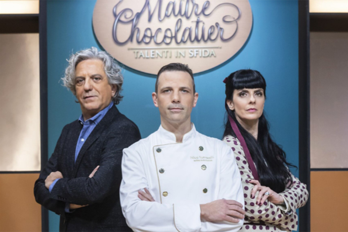Giorgio Locatelli (aspettando Masterchef) in ‘Maître Chocolatier – Talenti in Sfida’: reality su TV8 (con finale a sorpresa) Giorgio Locatelli (aspettando Masterchef) in ‘Maître Chocolatier – Talenti in Sfida’: reality su TV8 (con finale a sorpresa)