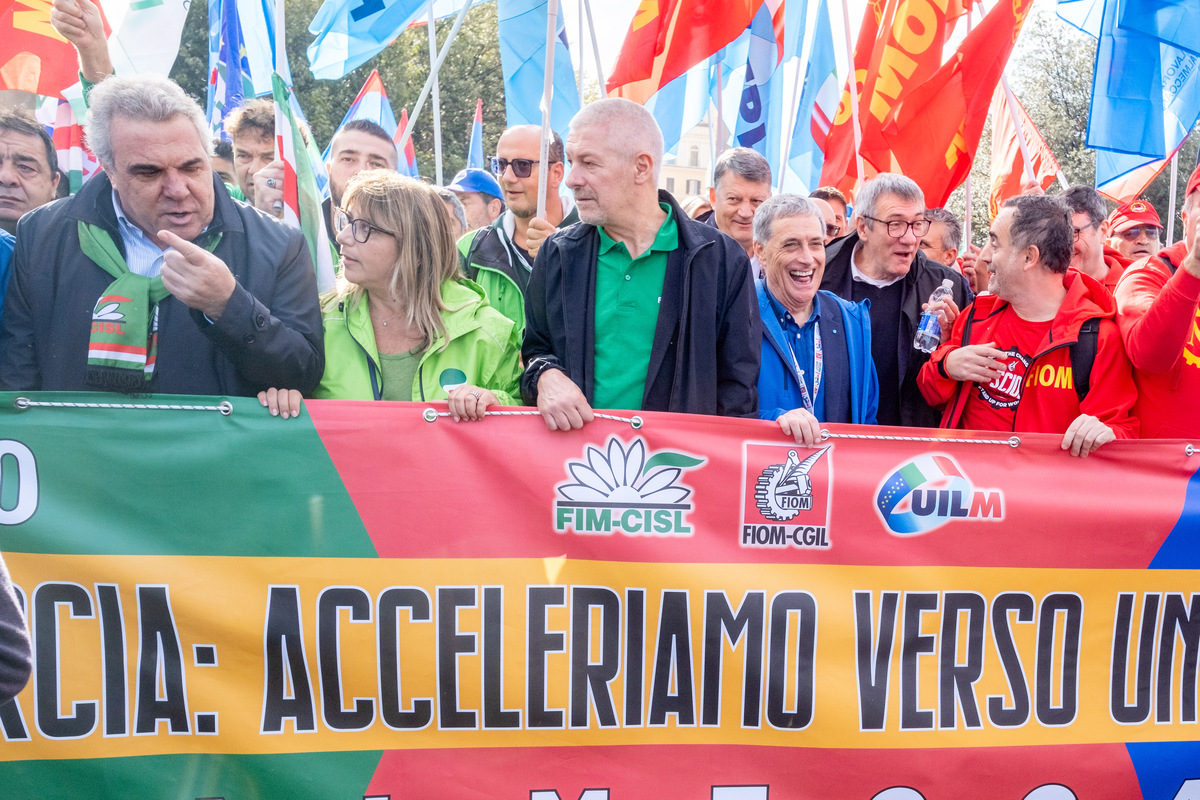 Contratto metalmeccanici, trattativa in battuta d’arresto: indetto lo sciopero dai sindacati Contratto metalmeccanici, trattativa in battuta d’arresto: indetto lo sciopero dai sindacati