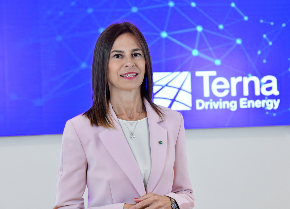 Terna, al via la III edizione del Tyrrhenian Lab: investimento da 100 mln entro il 2026 Terna, al via la III edizione del Tyrrhenian Lab: investimento da 100 mln entro il 2026