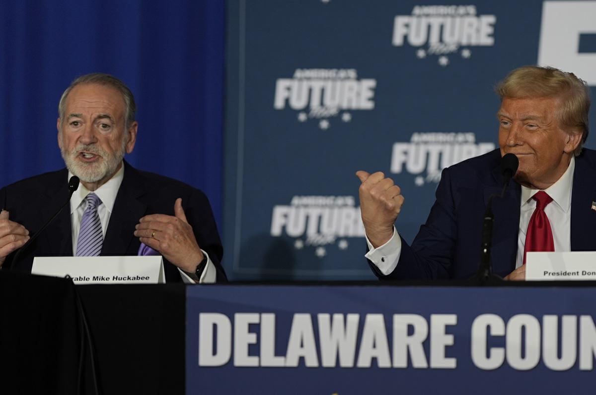 Huckabee: dalle primarie perse con Trump all’ambasciata in Israele Huckabee: dalle primarie perse con Trump all’ambasciata in Israele