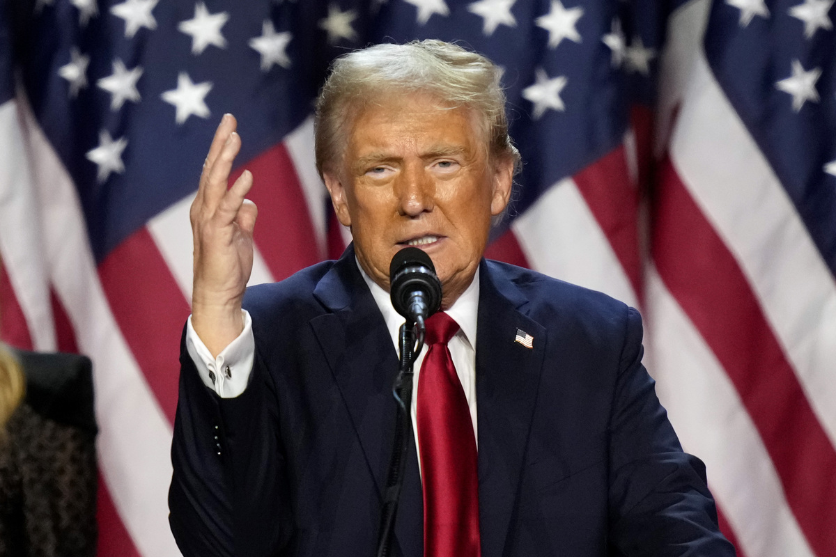The Golden Age, dalla corruzione ai privilegi dell’élite: Trump si fa il suo Grande Gatsby nel silenzio dell’Occidente The Golden Age, dalla corruzione ai privilegi dell’élite: Trump si fa il suo Grande Gatsby nel silenzio dell’Occidente