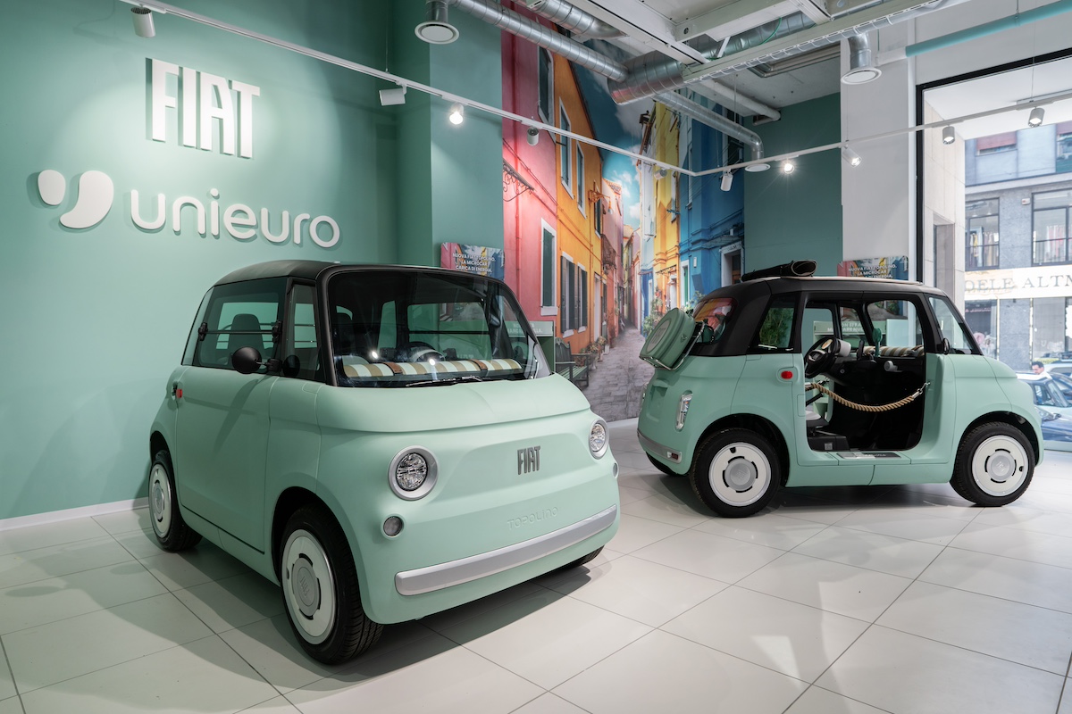 Fiat Topolino: Eletta “Best New Design 2024” agli Autonis Awards per il design sostenibile e urbano Fiat Topolino: Eletta “Best New Design 2024” agli Autonis Awards per il design sostenibile e urbano