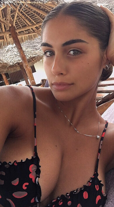 Ofelia Passaponti, chi è la valletta di Amadeus alla Corrida? Miss Italia 2024 e poi…