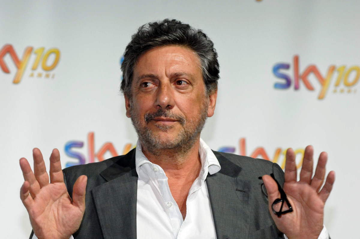 Sergio Castellitto lascia in polemica con Giuli la guida del centro di cinematografia: “Torno a curare il mio giardino” Sergio Castellitto lascia in polemica con Giuli la guida del centro di cinematografia: “Torno a curare il mio giardino”