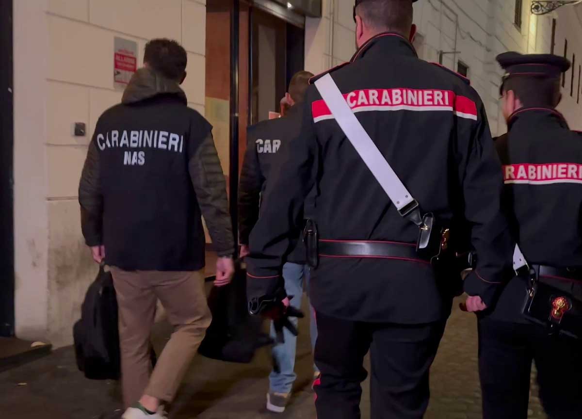 I rom di Castel Romano vanno a rubare nel metrò di Milano: deve scontare 10 anni per furto ma è in gravidanza, ricoverata in ospedale I rom di Castel Romano vanno a rubare nel metrò di Milano: deve scontare 10 anni per furto ma è in gravidanza, ricoverata in ospedale
