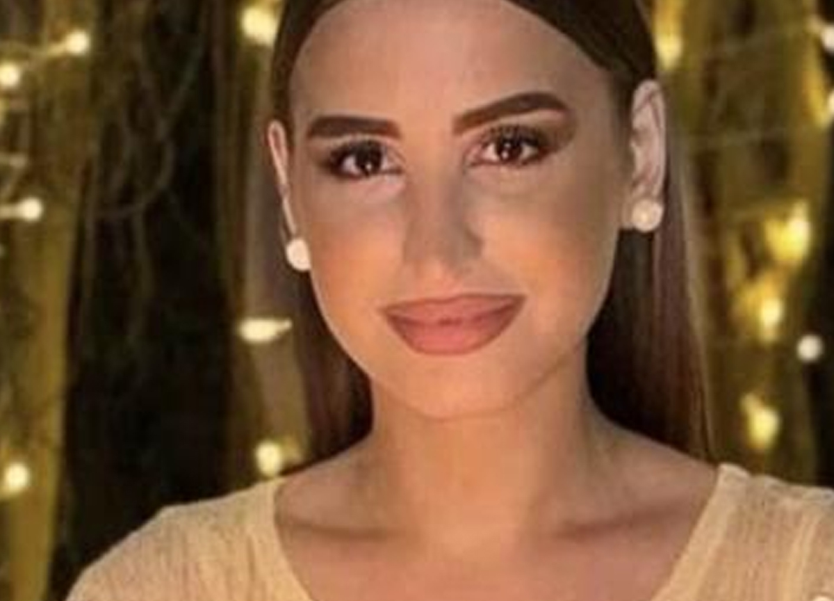 Intervento al naso fatale per una 22enne, il fidanzato: “La vedevo, stava morendo. I medici mi hanno cacciato” Intervento al naso fatale per una 22enne, il fidanzato: “La vedevo, stava morendo. I medici mi hanno cacciato”