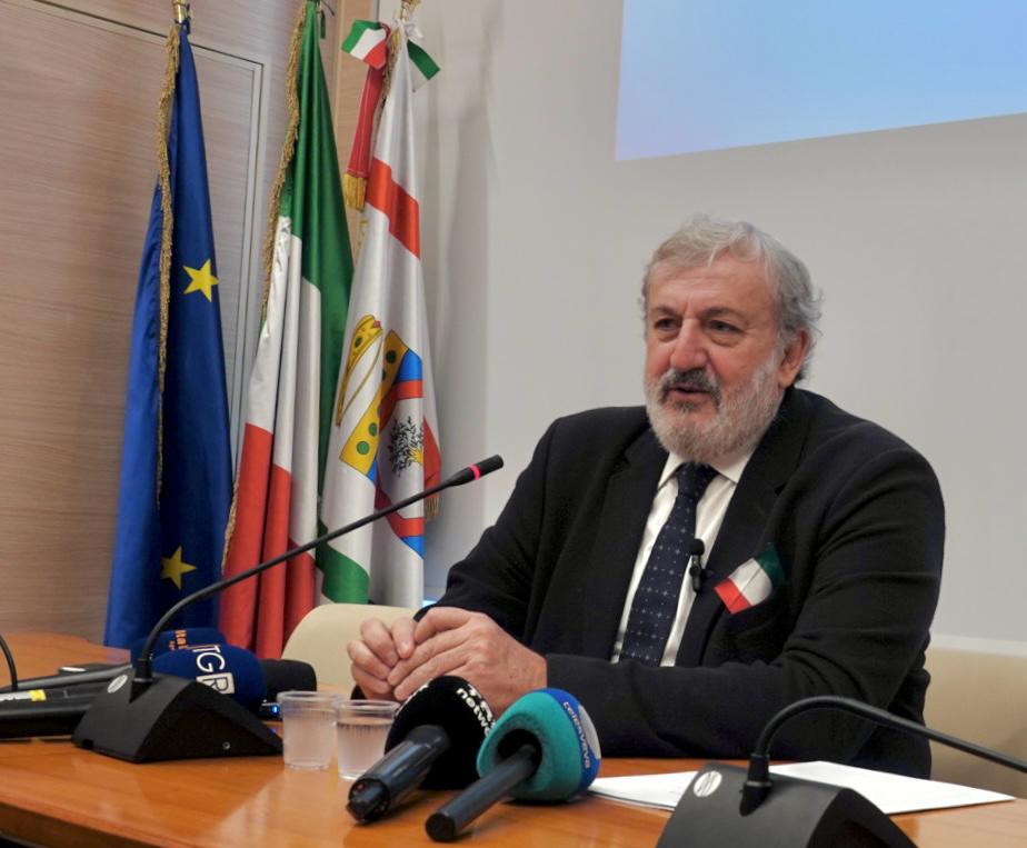 Autonomia Differenziata, Emiliano: “Destrutturata dalla Corte Costituzionale’