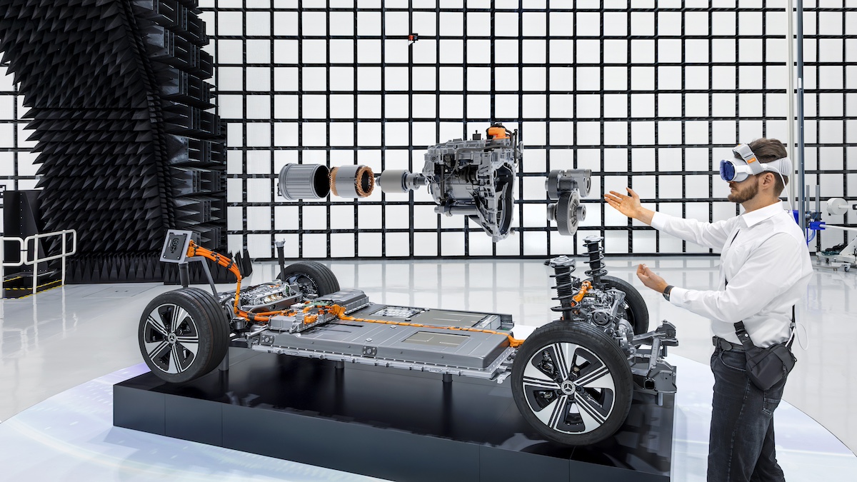 Mercedes-Benz: efficienza elettrica e ibrida per il futuro della mobilità