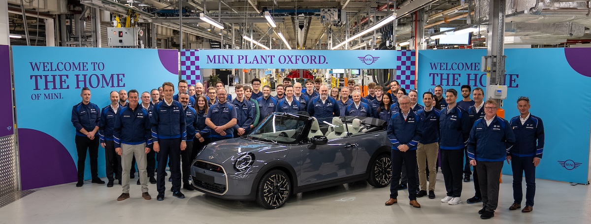 La Nuova MINI Cooper Cabrio torna a Oxford: inizia la produzione della quarta generazione La Nuova MINI Cooper Cabrio torna a Oxford: inizia la produzione della quarta generazione
