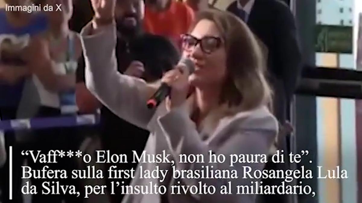 Elon Musk nel mirino della moglie di Lula: “Non ho paura di te”. Gli insulti diventati virali | Video Elon Musk nel mirino della moglie di Lula: “Non ho paura di te”. Gli insulti diventati virali | Video