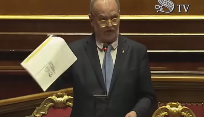 Autonomia, regge il patto nella maggioranza. Respinte le mozioni delle opposizioni sullo stop Autonomia, regge il patto nella maggioranza. Respinte le mozioni delle opposizioni sullo stop