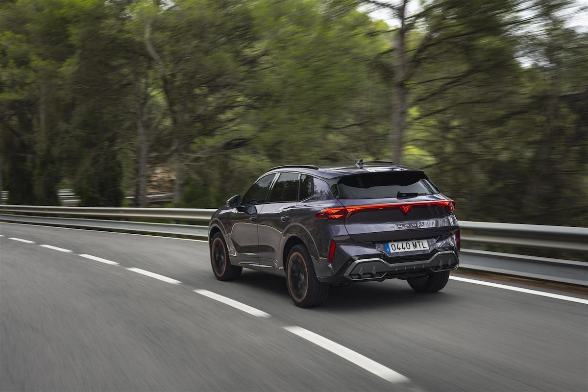 CUPRA Terramar: nuove motorizzazioni e design per il SUV ibrido plug-In dal DNA Sportivo CUPRA Terramar: nuove motorizzazioni e design per il SUV ibrido plug-In dal DNA Sportivo