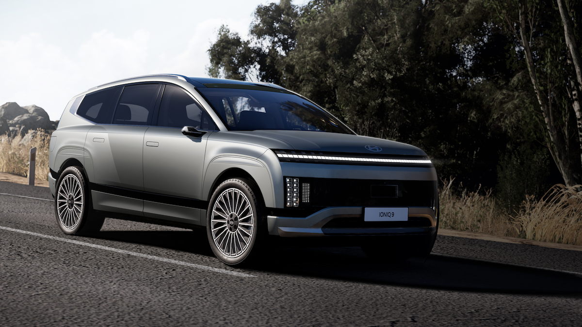 Hyundai IONIQ 9: il SUV eettrico di lusso che ridefinisce spazio, comfort e tecnologia Hyundai IONIQ 9: il SUV eettrico di lusso che ridefinisce spazio, comfort e tecnologia