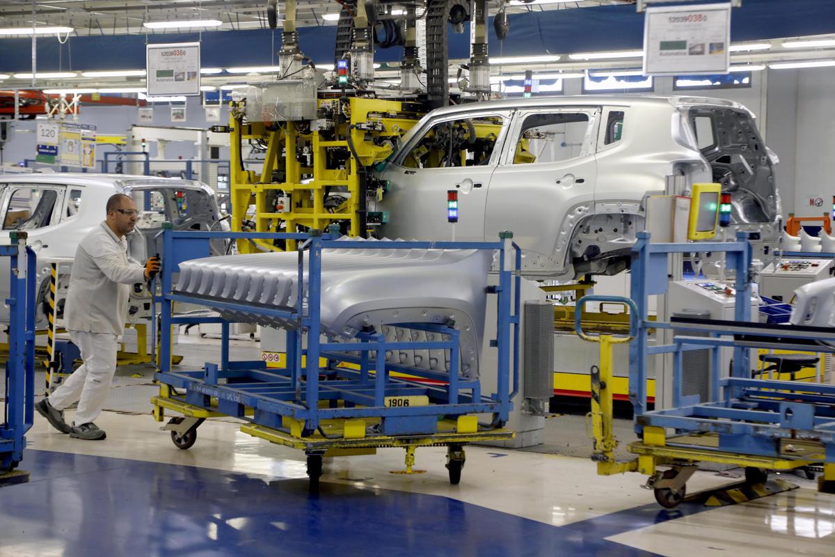 Galleria foto 'Italia: mercato auto, vendite ed immatricolazioni, i dati per ogni casa automobilistica' - foto 1