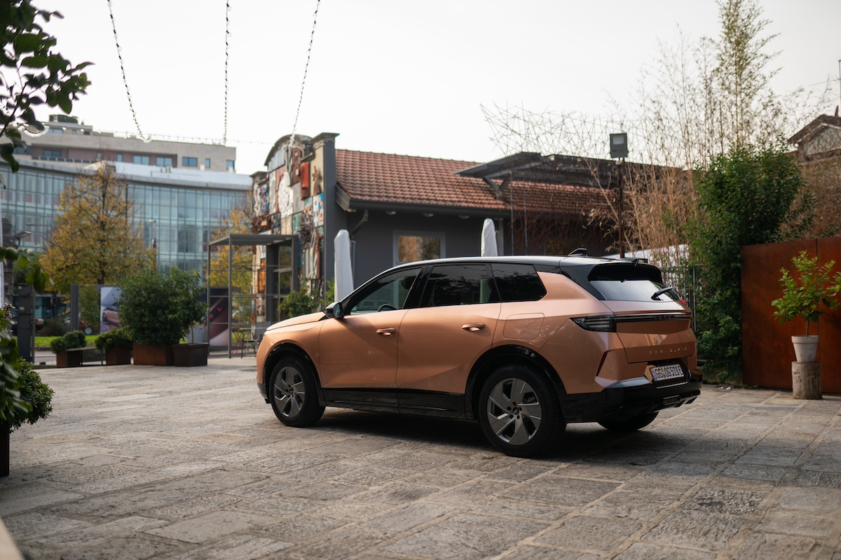 Nuovo Opel Grandland: tecnologia e design al servizio della mobilità sostenibile Nuovo Opel Grandland: tecnologia e design al servizio della mobilità sostenibile