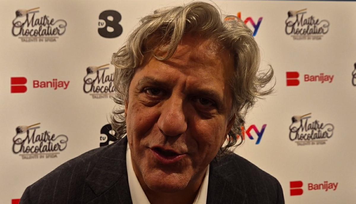 Giorgio Locatelli, reality dolcissimo (aspettando Masterchef): “Pappardelle alla lepre con cioccolato venezuelano al 90%, ve le consiglio…” Giorgio Locatelli, reality dolcissimo (aspettando Masterchef): “Pappardelle alla lepre con cioccolato venezuelano al 90%, ve le consiglio…”