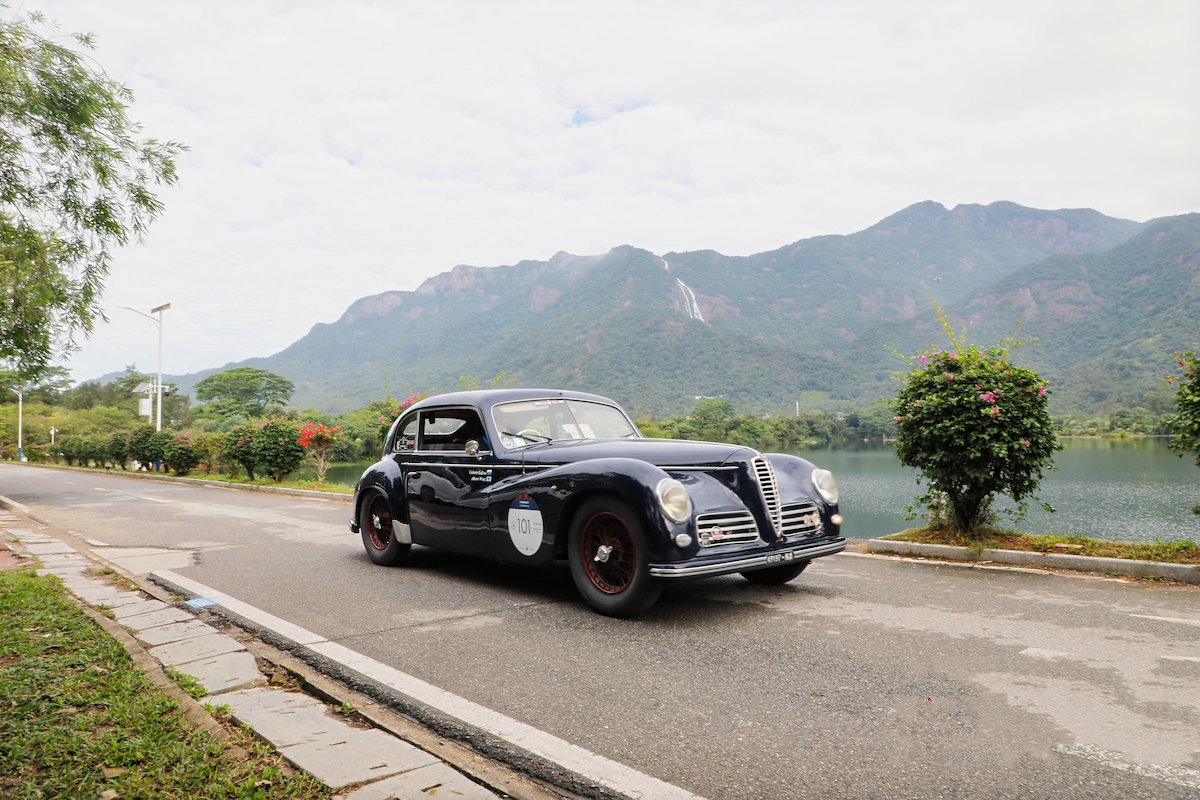 Alfa Romeo trionfa nella prima 1000 Miglia Experience in Cina Alfa Romeo trionfa nella prima 1000 Miglia Experience in Cina
