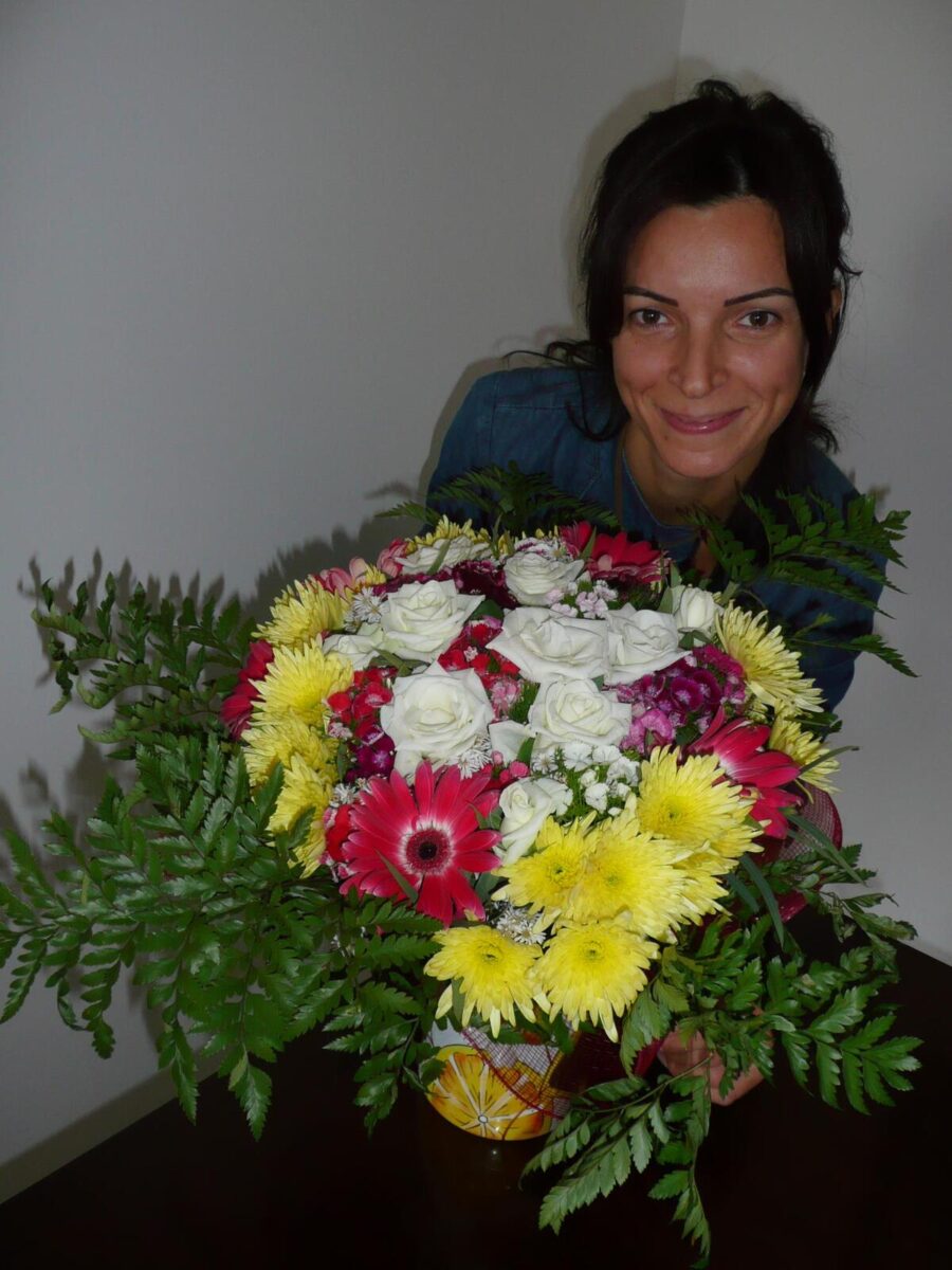 Chi è la moglie di Vannacci. Camelia Mihailescu, la romena con due lauree che ha stregato il generale e non è gelosa