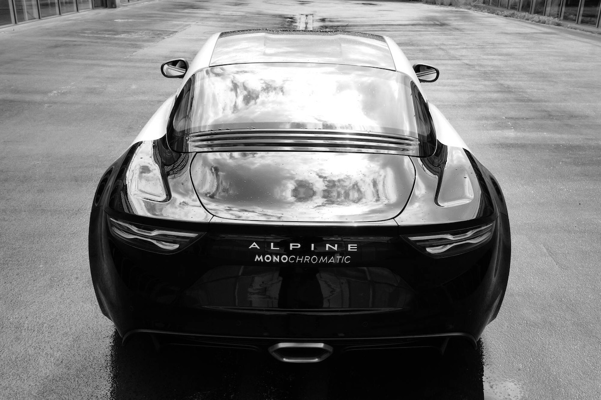 Alpine A110 Monochromatic: l’arte in bianco e nero di Mathieu Cesar Alpine A110 Monochromatic: l’arte in bianco e nero di Mathieu Cesar