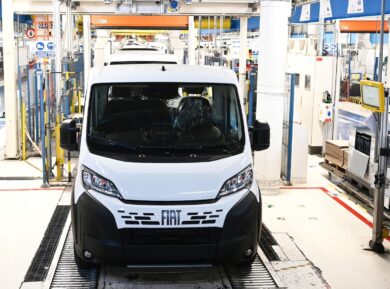 Stellantis Pro One: Al via la produzione dei nuovi Large Van elettrici ad Atessa, motore della transizione sostenibile