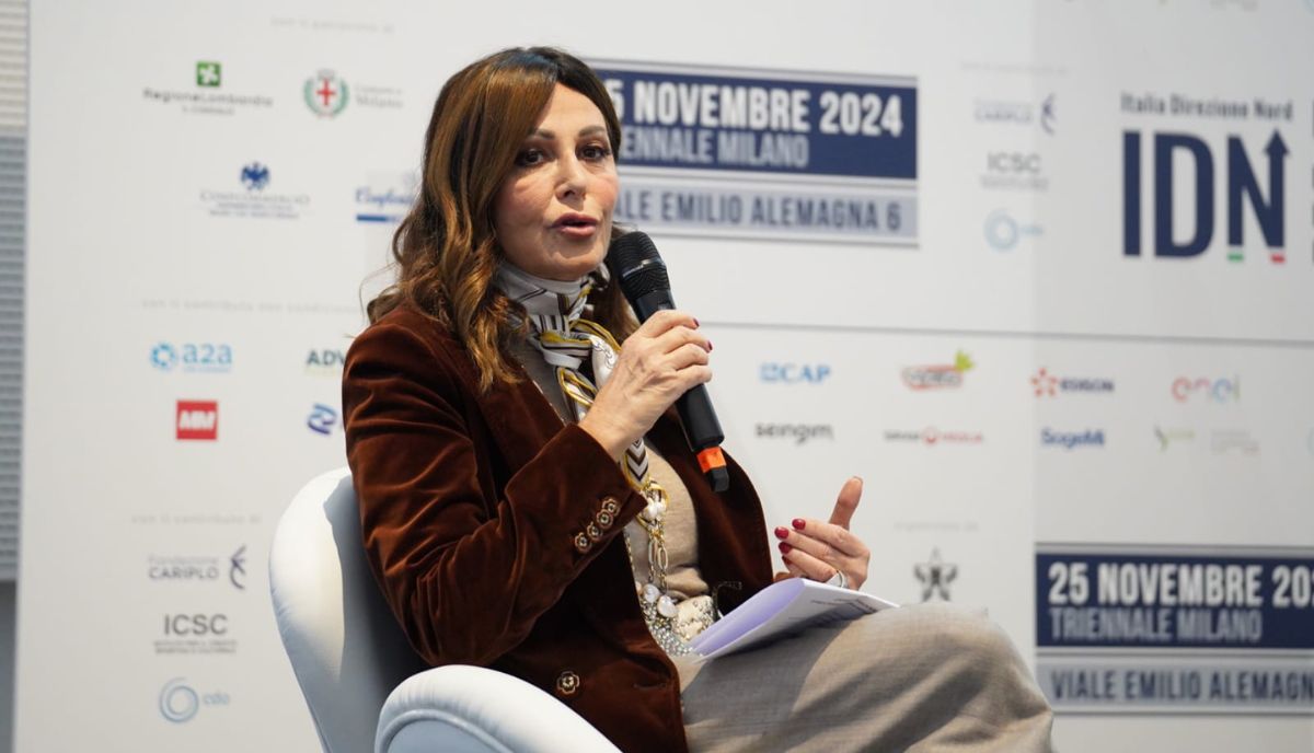 Milano, Santanchè: “Io candidata sindaco? Assolutamente no. Su Lupi non tocca a me decidere” Milano, Santanchè: “Io candidata sindaco? Assolutamente no. Su Lupi non tocca a me decidere”