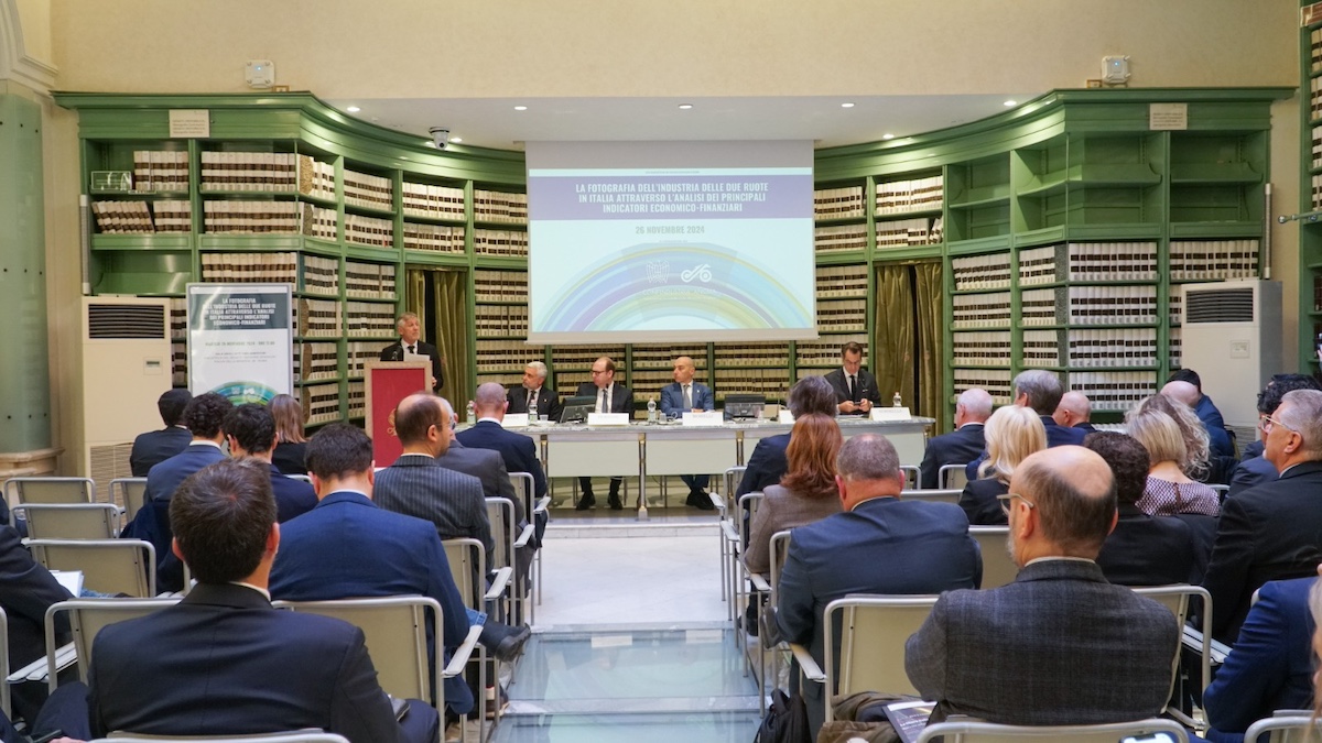 Due ruote in Italia: un settore da 14,8 miliardi, ANCMA chiede politiche per sostenere la crescita Due ruote in Italia: un settore da 14,8 miliardi, ANCMA chiede politiche per sostenere la crescita