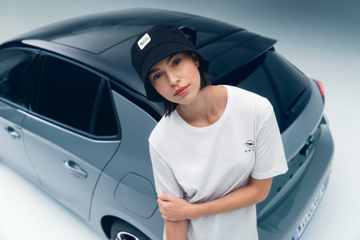 Regali di Natale firmati Opel: stile, storia e innovazione sotto l’albero