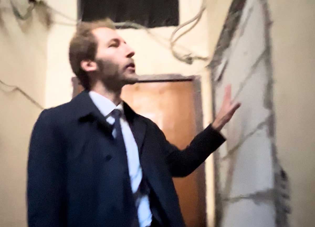 Il Comune di Roma si è “perso” un palazzo con vista Colosseo. “E’ abbandonato”, la denuncia di Forza Italia