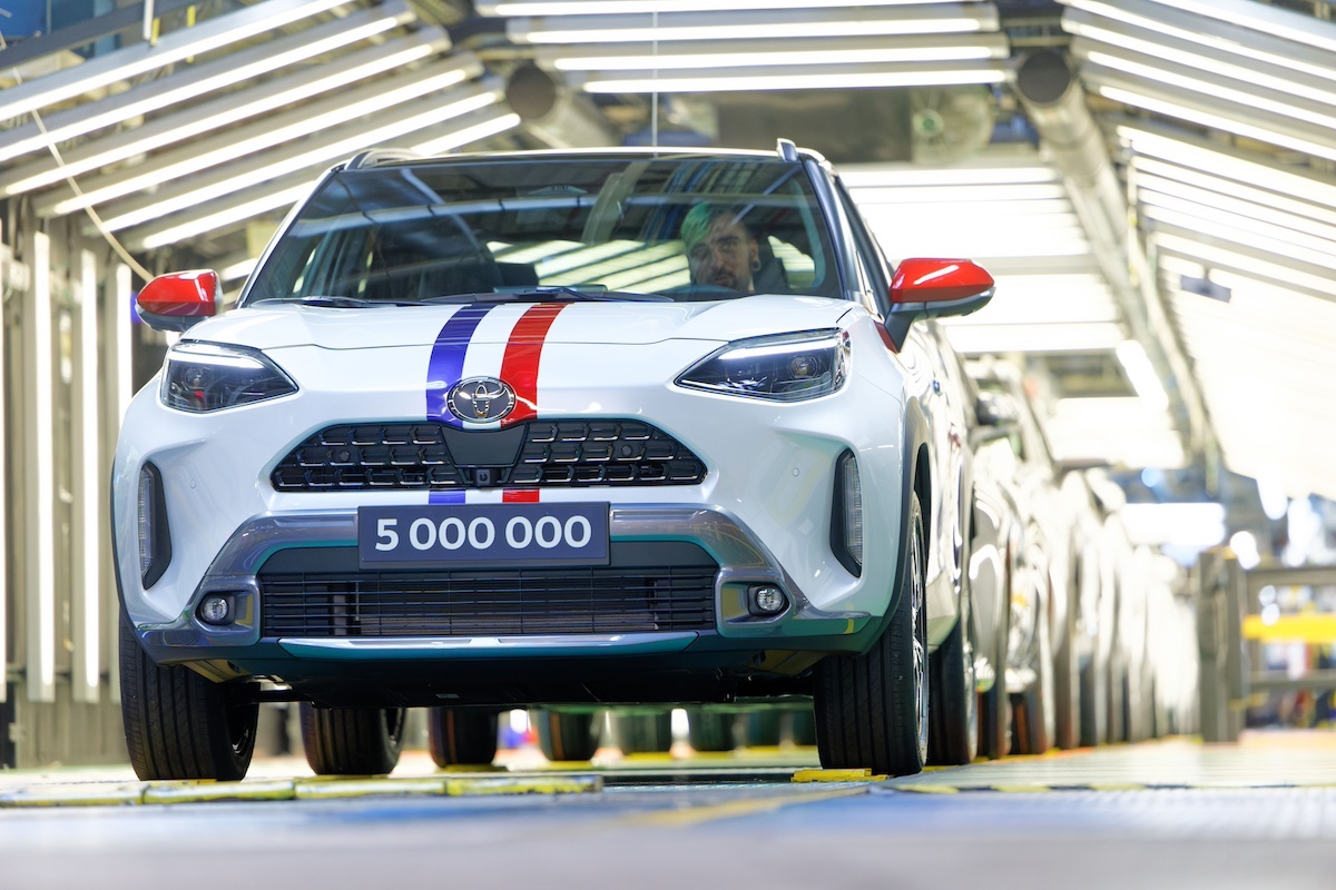 Toyota, 5 milioni di veicoli prodotti in Francia: un traguardo economico e industriale Toyota, 5 milioni di veicoli prodotti in Francia: un traguardo economico e industriale