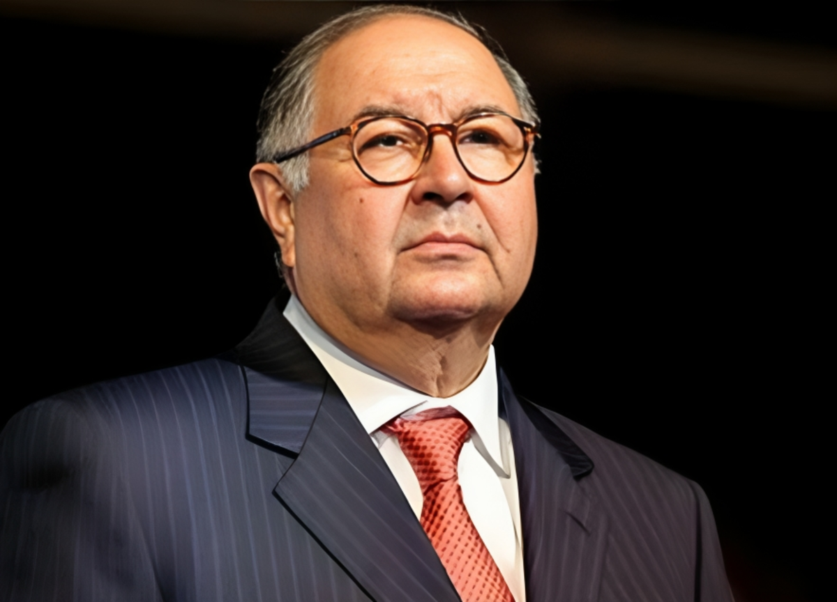 Scherma, corsa alla presidenza della federazione mondiale: Usmanov in pole position Scherma, corsa alla presidenza della federazione mondiale: Usmanov in pole position