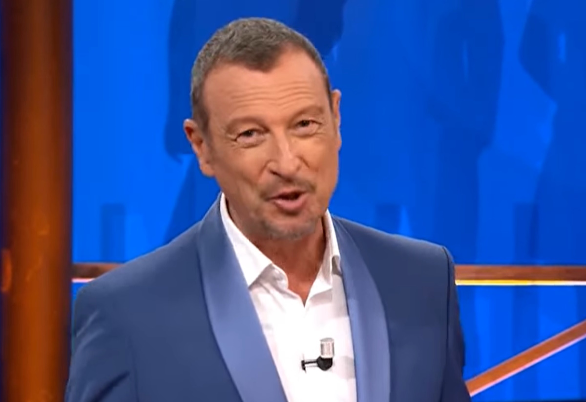 Ascolti tv, Amadeus vince due volte: Chissà chi è-La Corrida (ma De Martino è mostruoso). Gruber va giù. Top e Flop Auditel Ascolti tv, Amadeus vince due volte: Chissà chi è-La Corrida (ma De Martino è mostruoso). Gruber va giù. Top e Flop Auditel