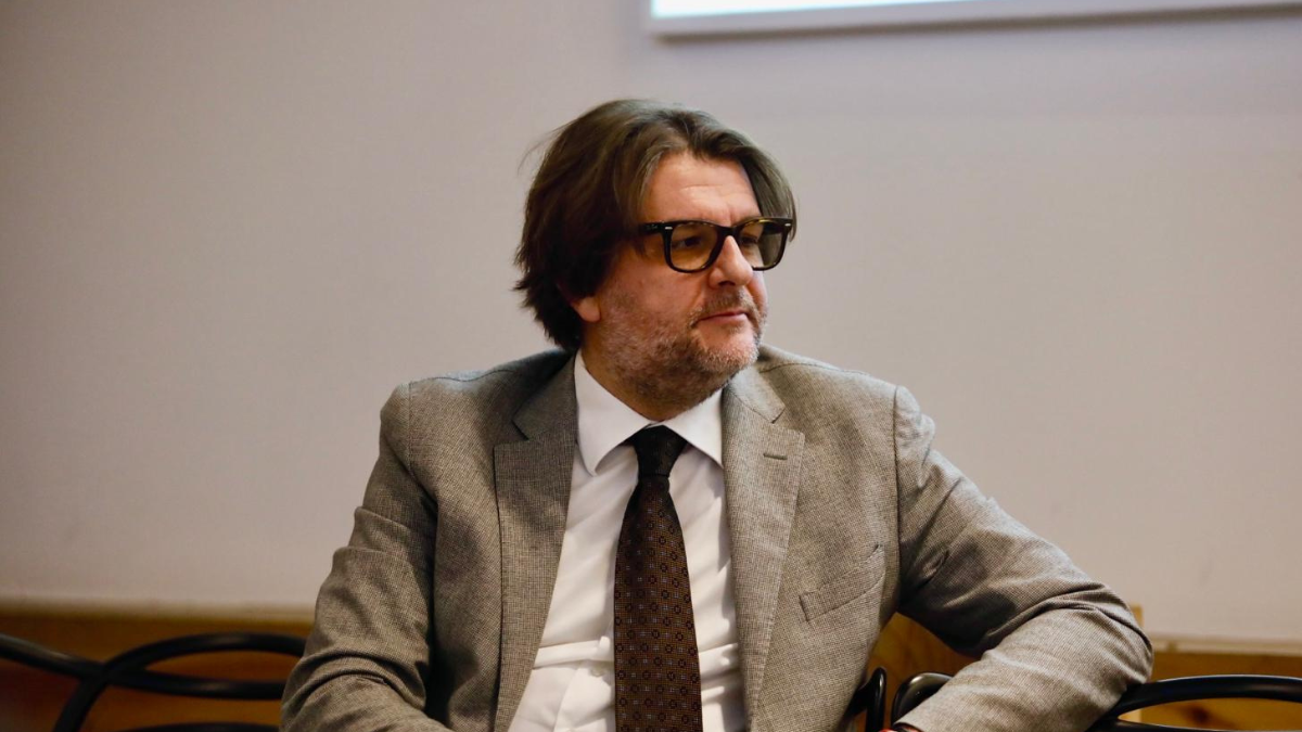 Emergenza Casa, Osnato a Italia Direzione Nord: “Una legge quadro per regolare urbanistica ed edilizia sociale” Emergenza Casa, Osnato a Italia Direzione Nord: “Una legge quadro per regolare urbanistica ed edilizia sociale”