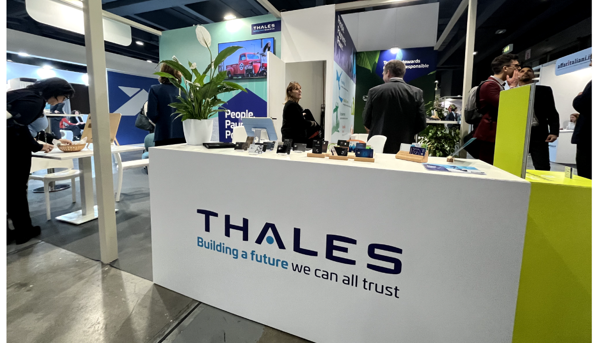 Thales al Salone dei Pagamenti: soluzioni digitali e carte sostenibili per il futuro Thales al Salone dei Pagamenti: soluzioni digitali e carte sostenibili per il futuro