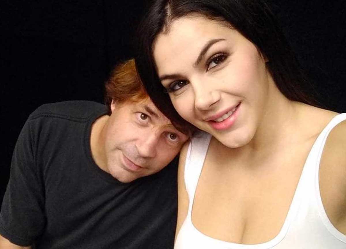 Valentina Nappi incinta coperta di insulti sui social: tre giorni dopo la giornata contro la violenza sulle donne Valentina Nappi incinta coperta di insulti sui social: tre giorni dopo la giornata contro la violenza sulle donne