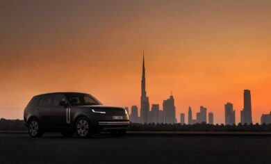Range Rover Electric: il SUV di lusso che domina il deserto nei test più Estremi