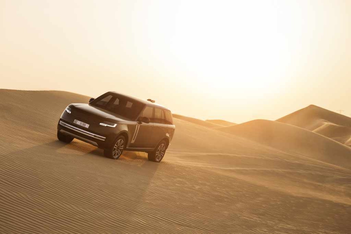 Range Rover Electric: il SUV di lusso che domina il deserto nei test più Estremi Range Rover Electric: il SUV di lusso che domina il deserto nei test più Estremi