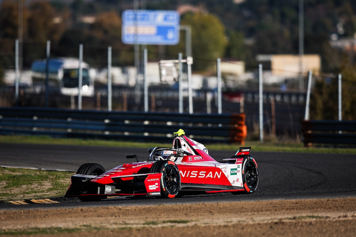 Nissan Formula E Team: un nuovo simulatore Dynisma per la stagione 2024/25 Nissan Formula E Team: un nuovo simulatore Dynisma per la stagione 2024/25